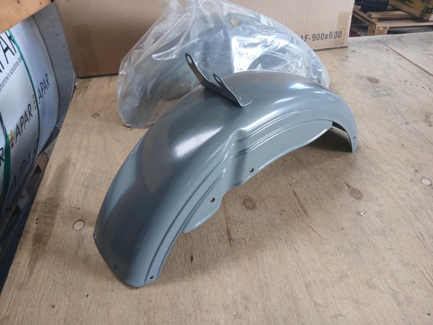 GUARD FRONT in Primer